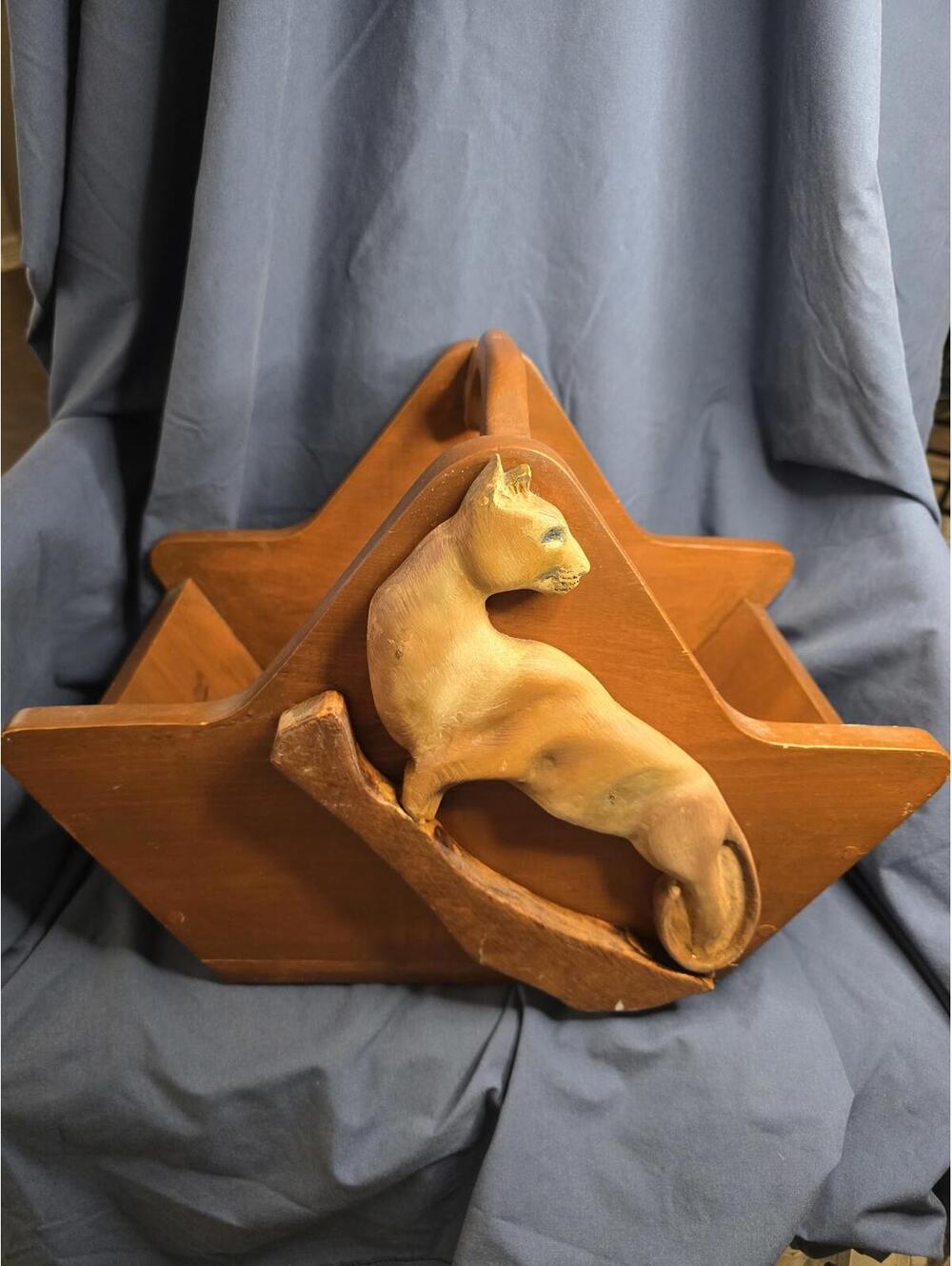Vintage Solid Wood Cat Magazine Rack Organizer